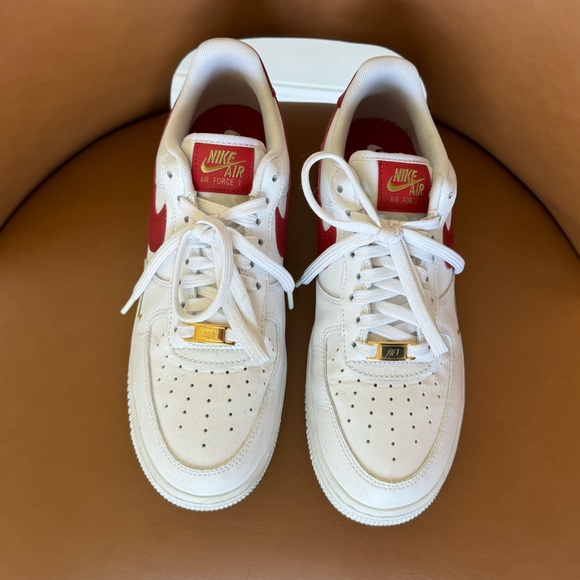 Nike Air Force 1 Essential Low - Picture 2 of 3